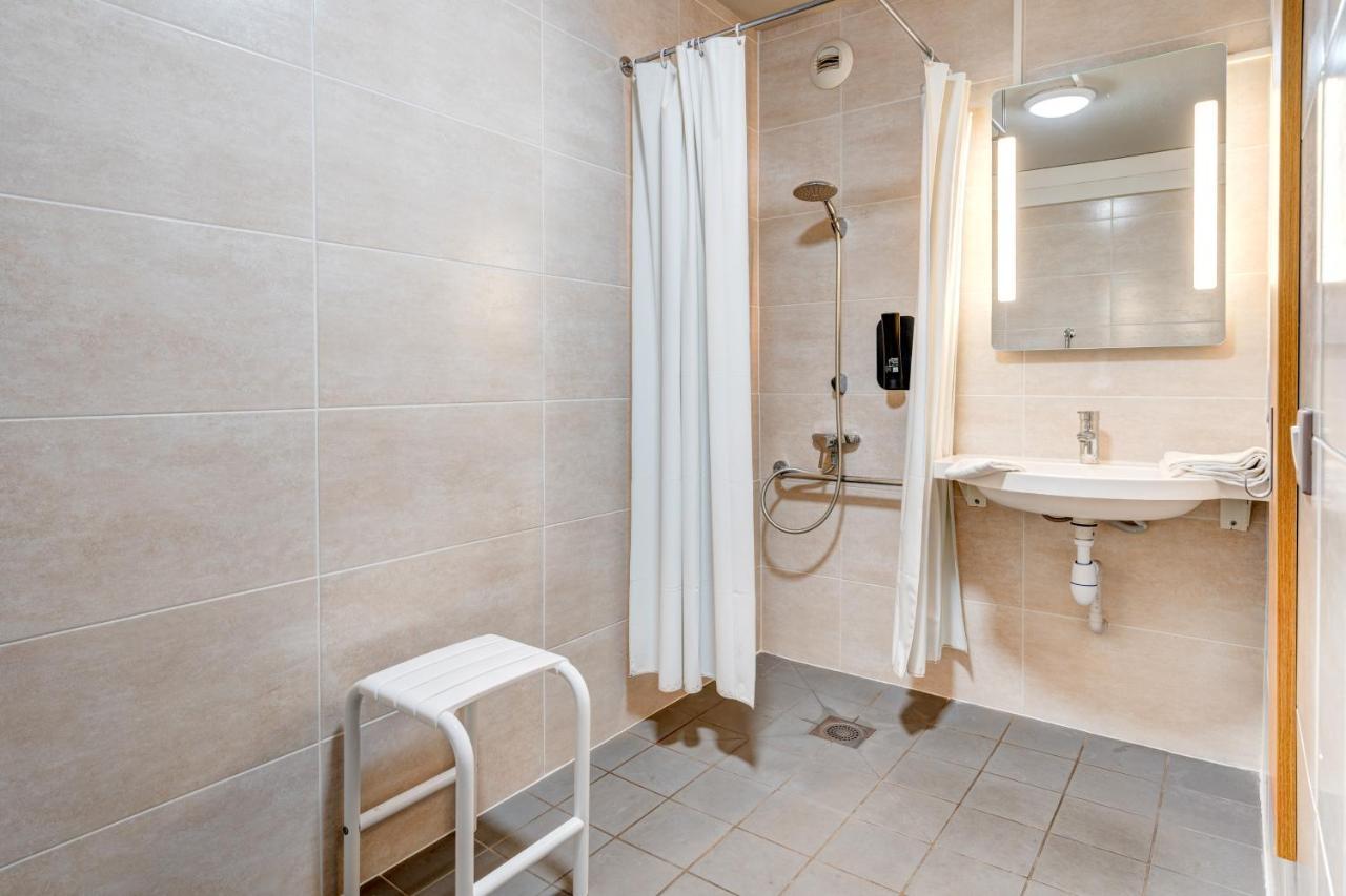 B&B Hotel Louveciennes Льо Порт-Марли Екстериор снимка